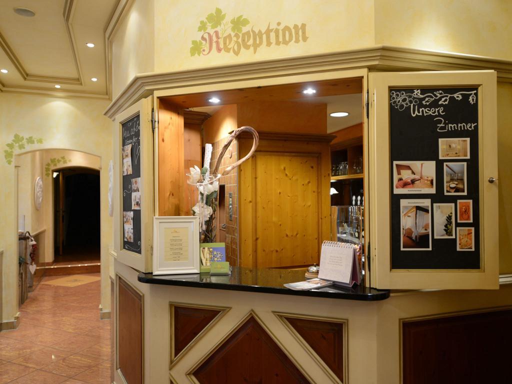 Land-Gut Hotel Zum Loewen Garni マルクトハイデンフェルト エクステリア 写真