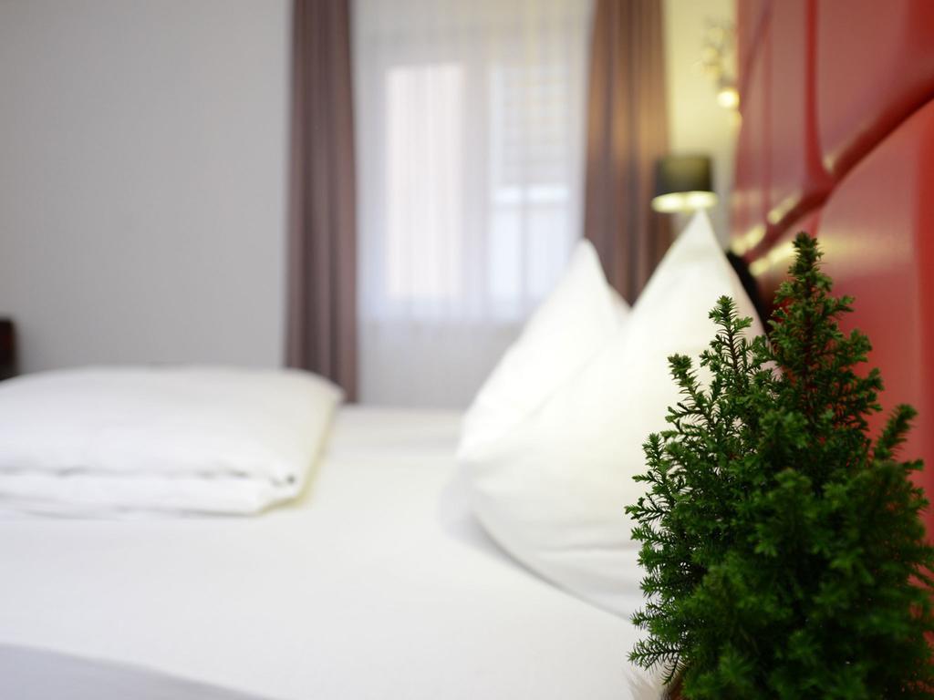 Land-Gut Hotel Zum Loewen Garni マルクトハイデンフェルト 部屋 写真