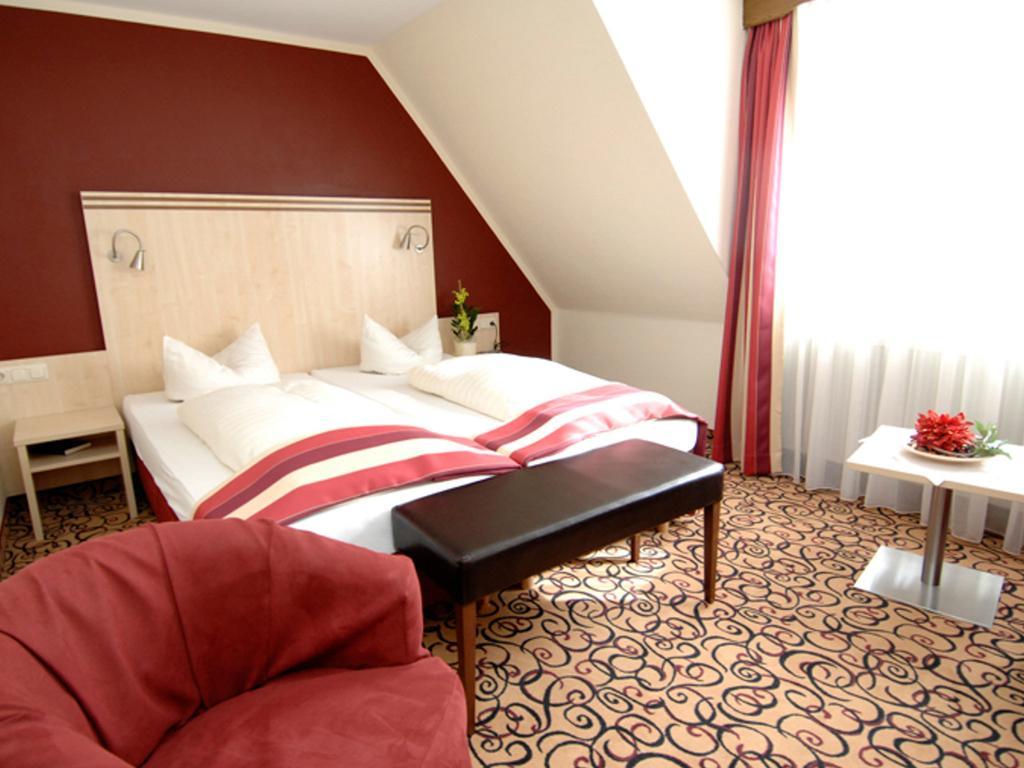 Land-Gut Hotel Zum Loewen Garni マルクトハイデンフェルト 部屋 写真