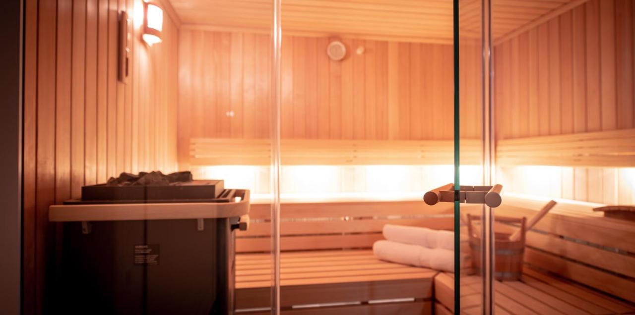 Land-Gut Hotel Zum Loewen Garni マルクトハイデンフェルト エクステリア 写真
