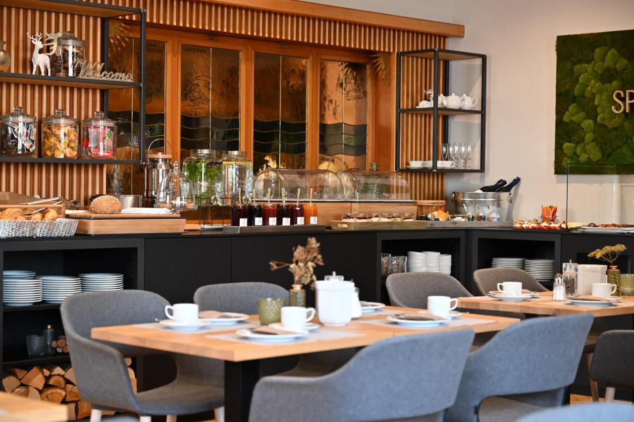 Land-Gut Hotel Zum Loewen Garni マルクトハイデンフェルト エクステリア 写真