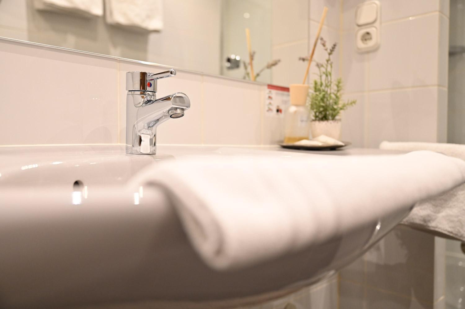 Land-Gut Hotel Zum Loewen Garni マルクトハイデンフェルト エクステリア 写真